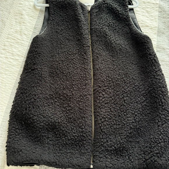 Wilfred vest - Picture 3 of 5